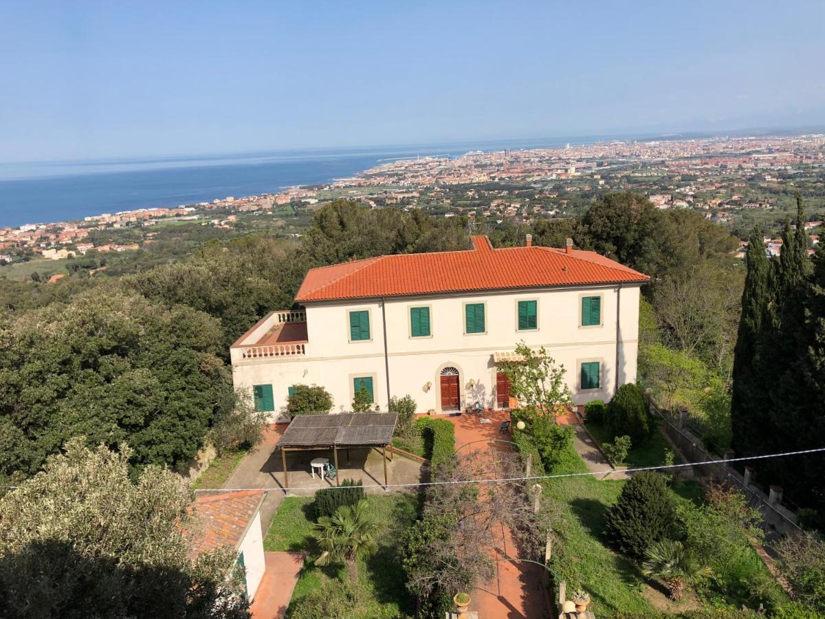 Room In Villa -Livorno - Montenero Eksteriør billede